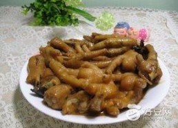 娱乐吃瓜酱鸡抢食,酱鸡抢食，揭秘明星幕后趣事