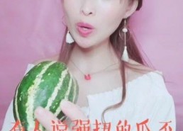 娱乐吃瓜酱大学生,揭秘大学生活中的趣味瞬间